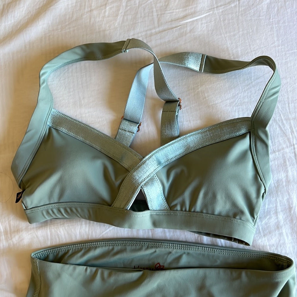 L’urv Workout Set - Picture 2 of 5